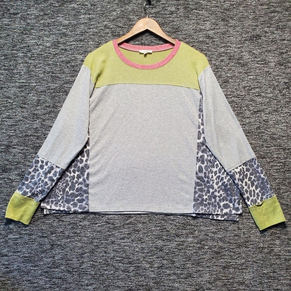 Easel Colorblock Leopard Top Womens Small Gray Green Pink Oversized Boho Shirt